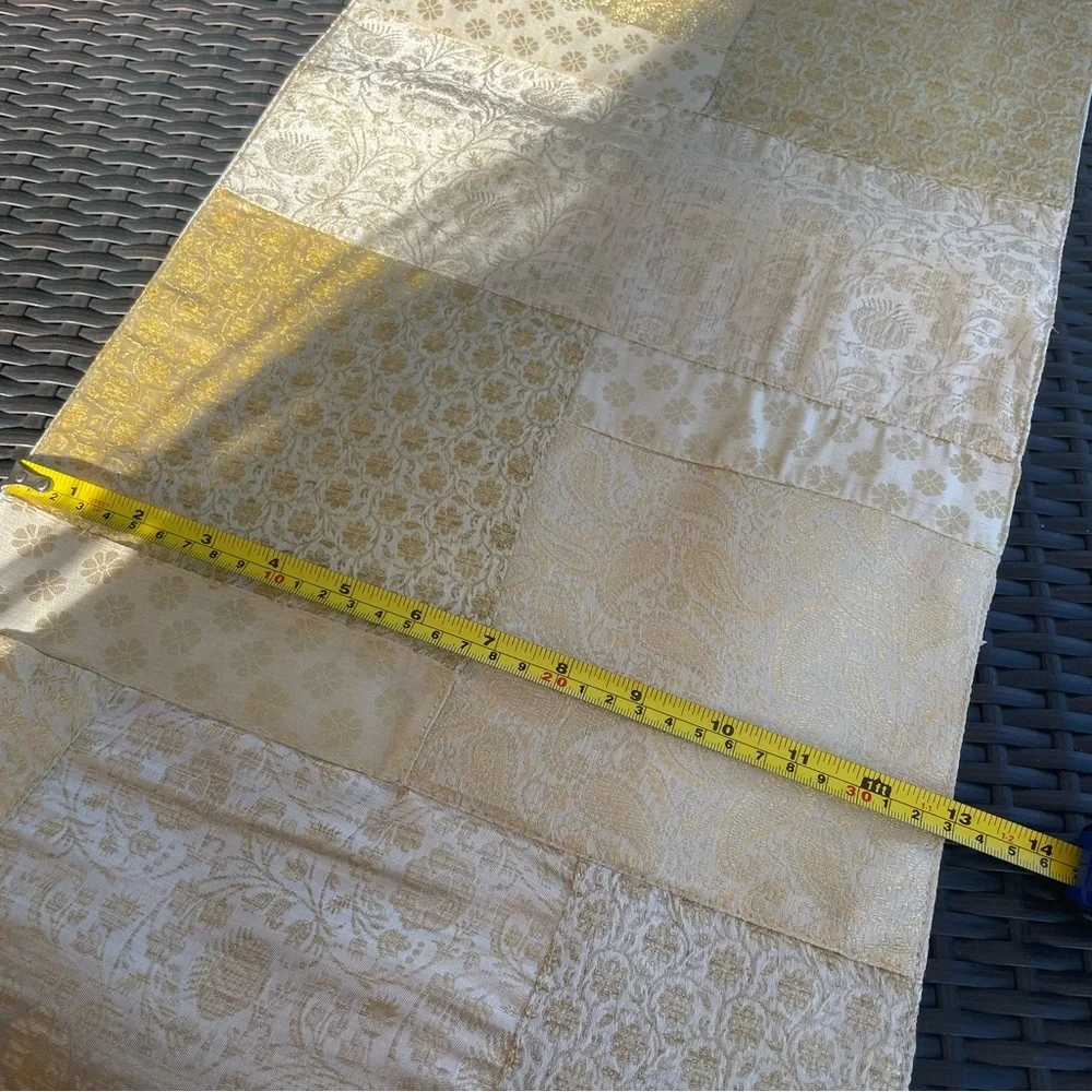 Pier 1 Christmas/Holiday Table Runner Patchwork Print